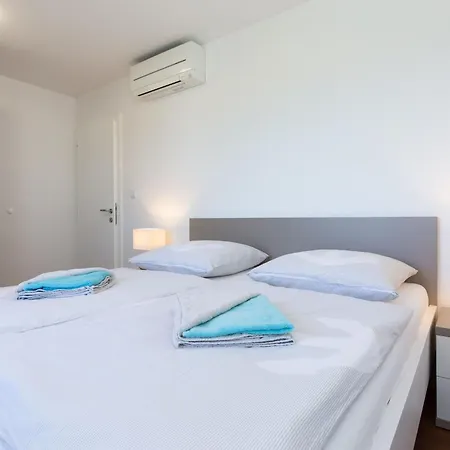 Appartement Niko 2 By Interhome